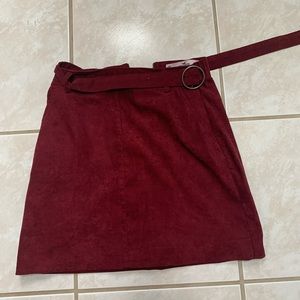 hollister xs: red velvet skirt with belt